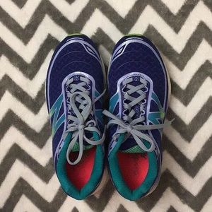 New Balance fresh foam athletic shoes